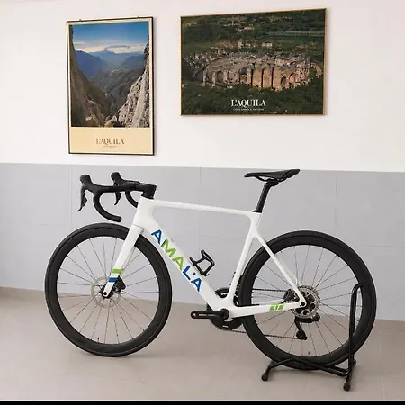 Amal'a-e L'aquila-alloggio Flessibile In Base Al Numero Di Ospiti- Parcheggio, Giardino E Deposito Bici *